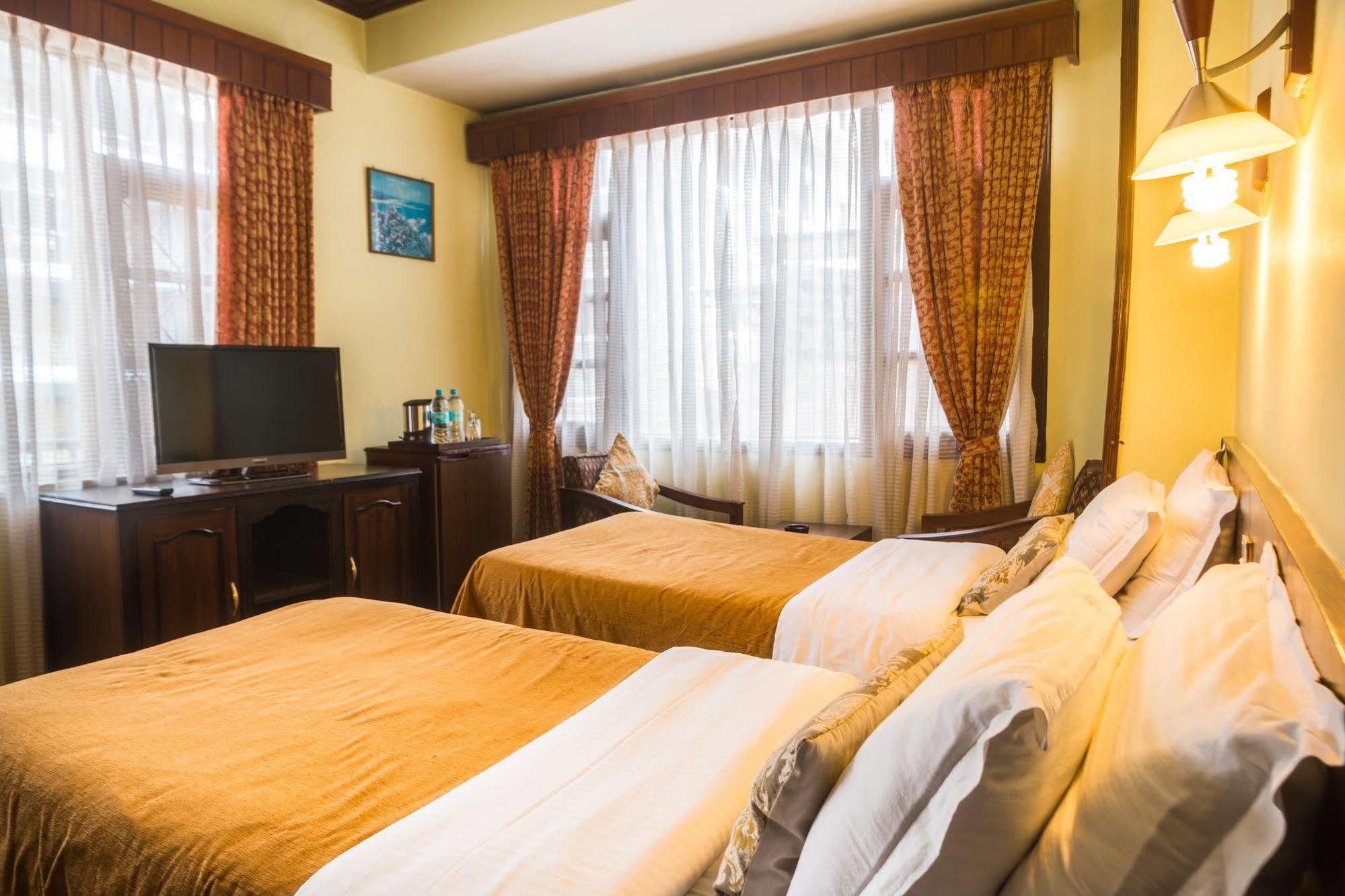 Hotel Excelsior Kathmandu Exterior photo